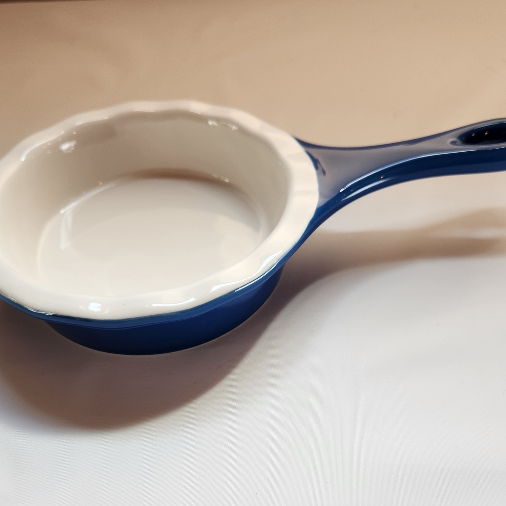 Modern Gourmet Foods 5" Handled Stoneware Dish Blue